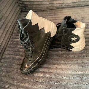 Converse Chuck 70 Mission V-H Hightops All Star High-Top Sneakers - size 7